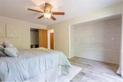 2204 Hillside Drive, Eau Claire, WI 54703 - Photo 19