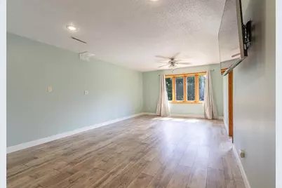 2204 Hillside Drive, Eau Claire, WI 54703 - Photo 21