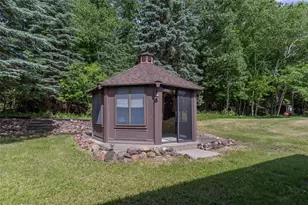 2204 Hillside Dr, Eau Claire, WI 54703 - Photo 33