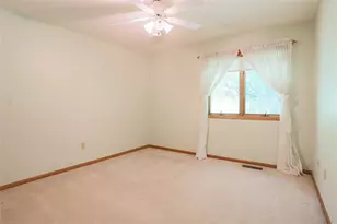 1825 Golf View Dr, River Falls, WI 54022 - Photo 11