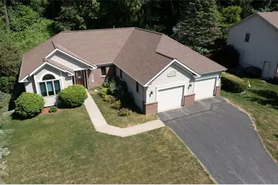 1825 Golf View Drive, River Falls, WI 54022 - Photo 33