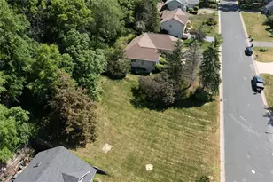 1825 Golf View Dr, River Falls, WI 54022 - Photo 29