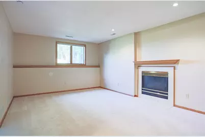 1825 Golf View Drive, River Falls, WI 54022 - Photo 17