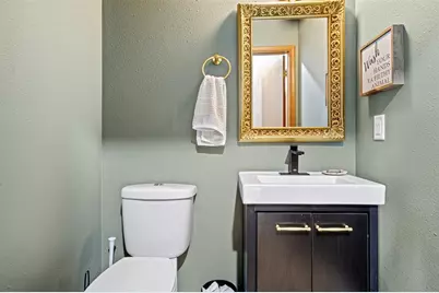 2125 Providence Court, Eau Claire, WI 54703 - Photo 17