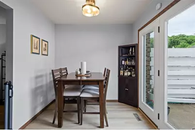 2125 Providence Court, Eau Claire, WI 54703 - Photo 9