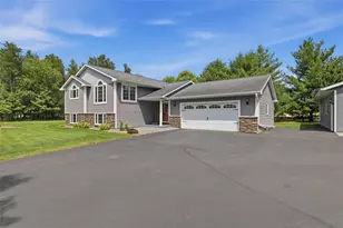 1301 Sandy Ridge Ln, Altoona, WI 54720 - Photo 31