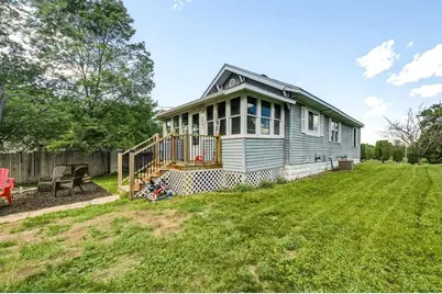 1805 Omaha Street, Eau Claire, WI 54703 - Photo 9