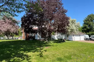 115 East St, New Auburn, WI 54757 - Photo 3