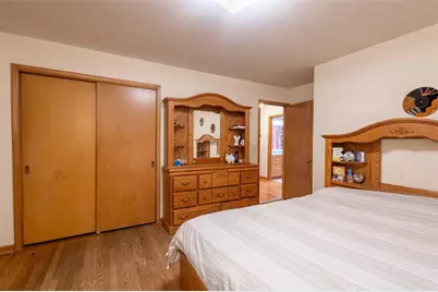 2318 Agnes Street, Eau Claire, WI 54701 - Photo 13