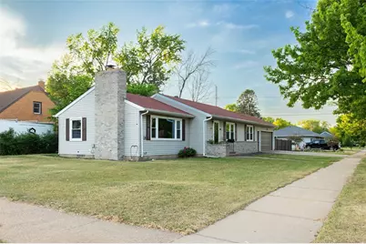 2318 Agnes Street, Eau Claire, WI 54701 - Photo 3