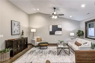 1825 Evergreen Terrace, Eau Claire, WI 54701 - Photo 3