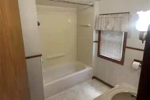 301 Cliff St, Chippewa Falls, WI 54729 - Photo 21