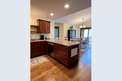 6187 Aspen Meadow Court, Eau Claire, WI 54703 - Photo 9
