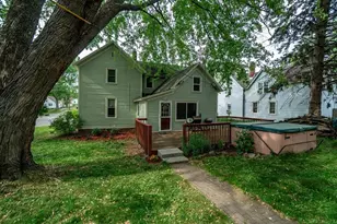 1102 14th Ave, Menomonie, WI 54751 - Photo 15