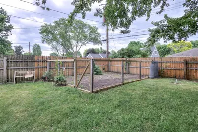 109 E Grant Avenue, Eau Claire, WI 54701 - Photo 27