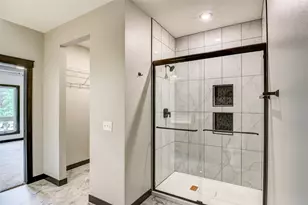 1921 Legacy Dr, Eau Claire, WI 54703 - Photo 13