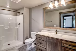 1921 Legacy Dr, Eau Claire, WI 54703 - Photo 19
