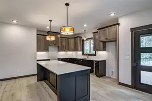 1921 Legacy Dr, Eau Claire, WI 54703 - Photo 45