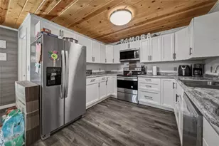 519 Wood St, Augusta, WI 54722 - Photo 7