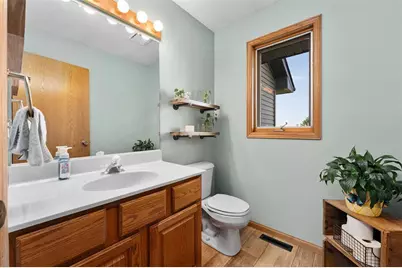 2605 50th Avenue, Chippewa Falls, WI 54729 - Photo 9