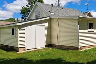 389 Lincoln St, Mondovi, WI 54755 - Photo 7