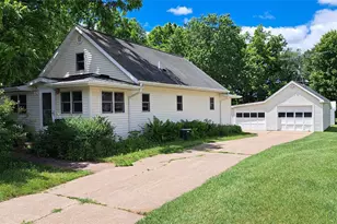 389 Lincoln St, Mondovi, WI 54755 - Photo 5