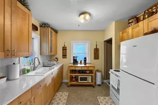 1615 S Broadway St, Menomonie, WI 54751 - Photo 11