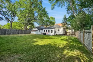 1615 S Broadway St, Menomonie, WI 54751 - Photo 35