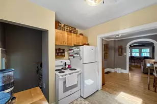 1615 S Broadway St, Menomonie, WI 54751 - Photo 13