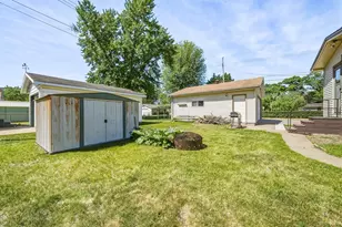 109 W Greenville St, Chippewa Falls, WI 54729 - Photo 9