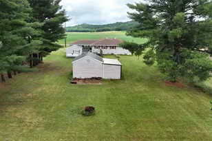 N6115 County Rd V, Durand, WI 54736 - Photo 5