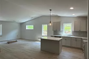 4340 Studebaker Ln, Eau Claire, WI 54703 - Photo 5