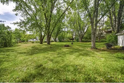 2112 Cleveland Street, Eau Claire, WI 54703 - Photo 5