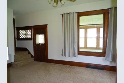 105 Maple Avenue, Plum City, WI 54761 - Photo 9