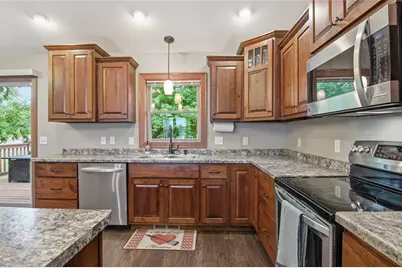 623 Autumn Drive, Altoona, WI 54720 - Photo 7