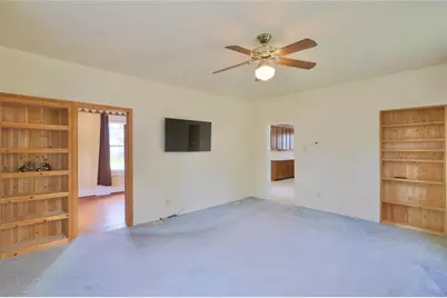 248 E Washington Avenue, Fall Creek, WI 54742 - Photo 9