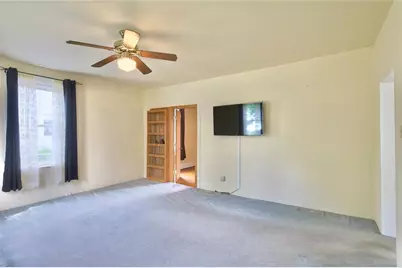 248 E Washington Avenue, Fall Creek, WI 54742 - Photo 11