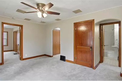 23 E Schneider Street, Rice Lake, WI 54868 - Photo 9