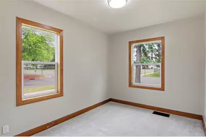 23 E Schneider Street, Rice Lake, WI 54868 - Photo 19