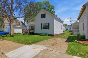 1827 Charles St, Eau Claire, WI 54703 - Photo 27