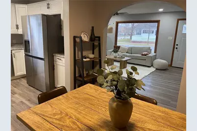 544 Fall Street, Eau Claire, WI 54703 - Photo 5