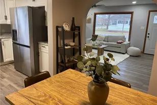 544 Fall St, Eau Claire, WI 54703 - Photo 5