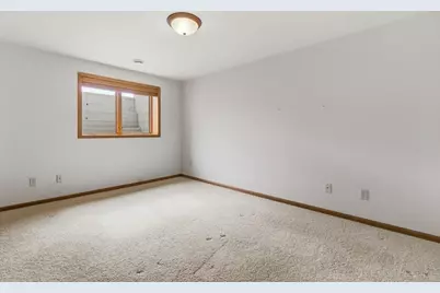 4293 Mill Ridge Circle, Eau Claire, WI 54703 - Photo 15