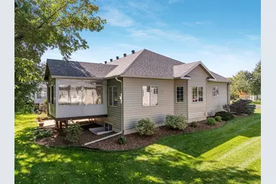 4244 Mill Ridge Circle, Eau Claire, WI 54703 - Photo 3