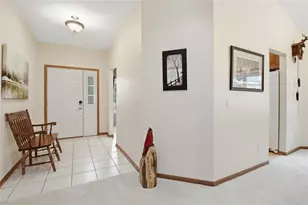 4244 Mill Ridge Cir, Eau Claire, WI 54703 - Photo 9
