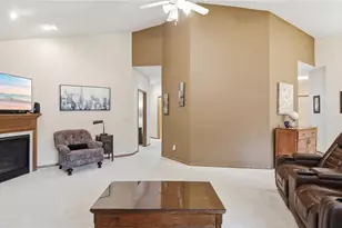 4244 Mill Ridge Cir, Eau Claire, WI 54703 - Photo 23