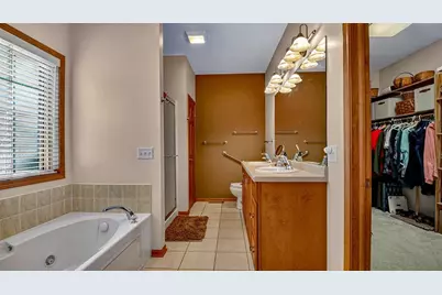4244 Mill Ridge Circle, Eau Claire, WI 54703 - Photo 29