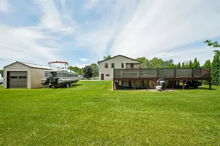 506 E Grant St, Augusta, WI 54722 - Photo 9