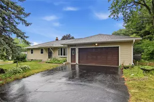 1218 Raedel Rd, Eau Claire, WI 54703 - Photo 1