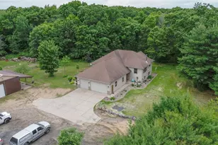 10231 Pine Rd, Fall Creek, WI 54742 - Photo 27